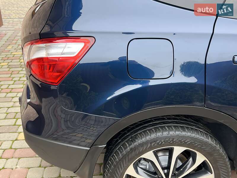 Внедорожник / Кроссовер Nissan Qashqai+2 2012 в Ивано-Франковске