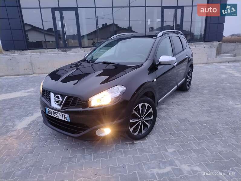Позашляховик / Кросовер Nissan Qashqai+2 2012 в Тернополі