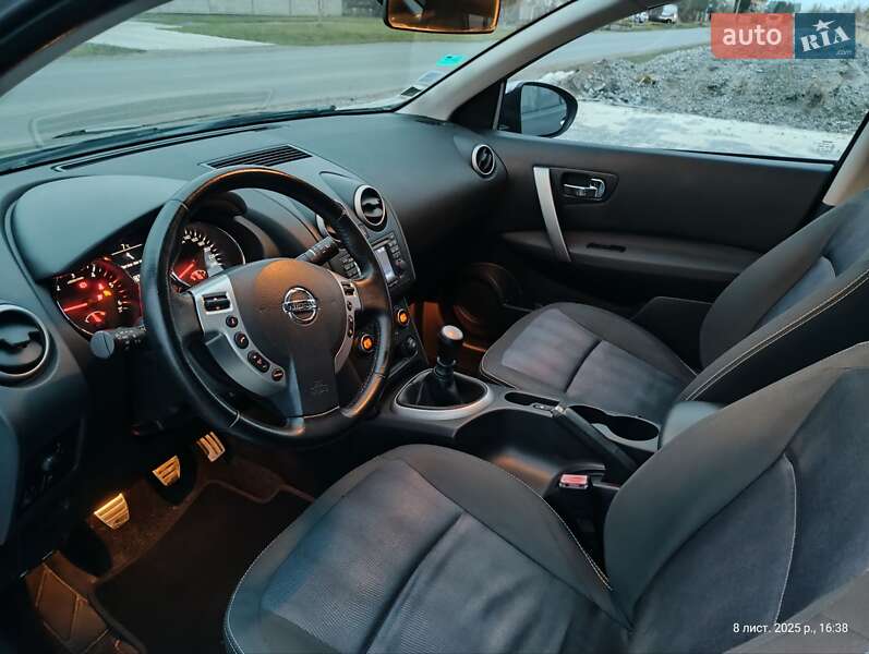 Позашляховик / Кросовер Nissan Qashqai+2 2012 в Тернополі