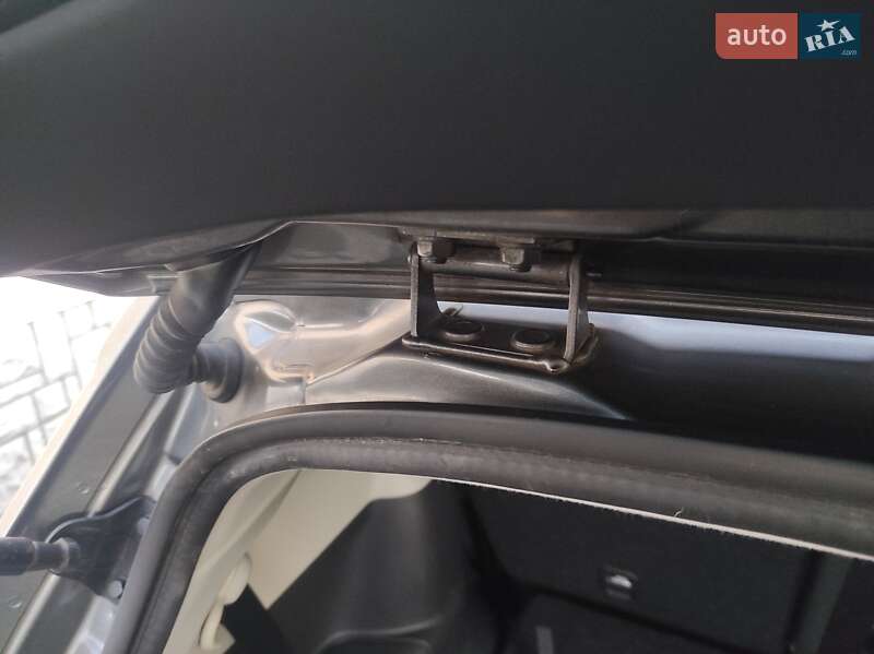 Внедорожник / Кроссовер Nissan Qashqai+2 2011 в Ровно