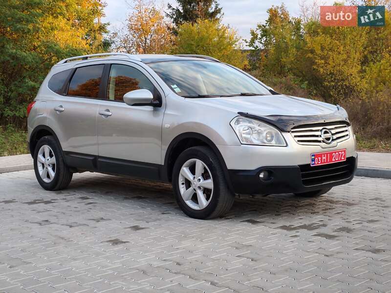 Позашляховик / Кросовер Nissan Qashqai+2 2009 в Стрию