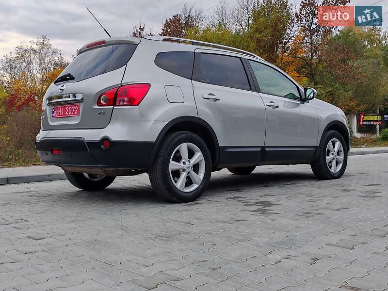 Позашляховик / Кросовер Nissan Qashqai+2 2009 в Стрию