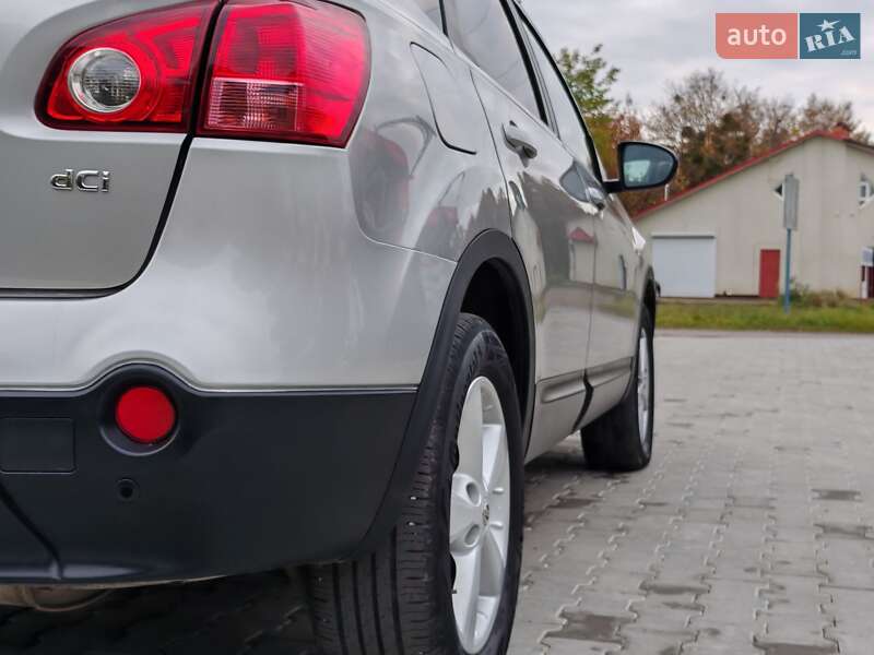 Позашляховик / Кросовер Nissan Qashqai+2 2009 в Стрию