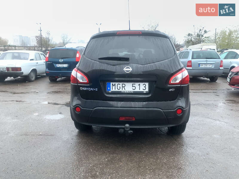 Внедорожник / Кроссовер Nissan Qashqai+2 2011 в Житомире
