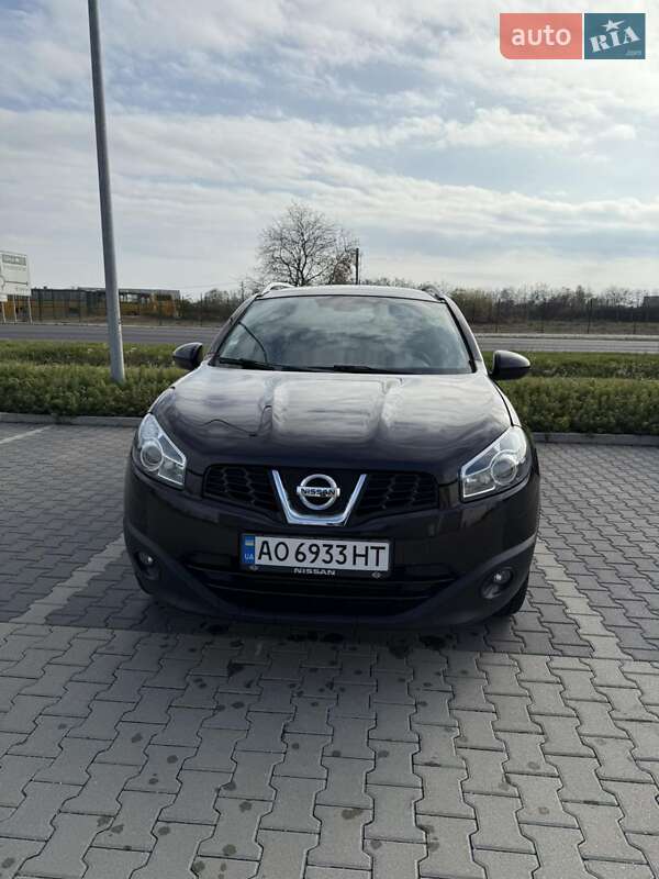 Внедорожник / Кроссовер Nissan Qashqai+2 2011 в Берегово
