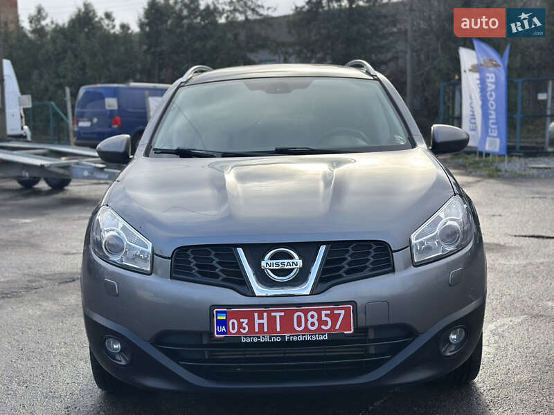 Внедорожник / Кроссовер Nissan Qashqai+2 2012 в Дубно
