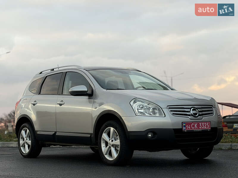 Позашляховик / Кросовер Nissan Qashqai+2 2010 в Вінниці