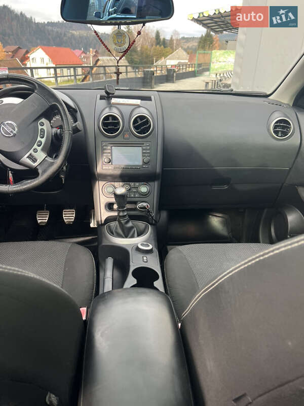 Внедорожник / Кроссовер Nissan Qashqai+2 2011 в Яремче