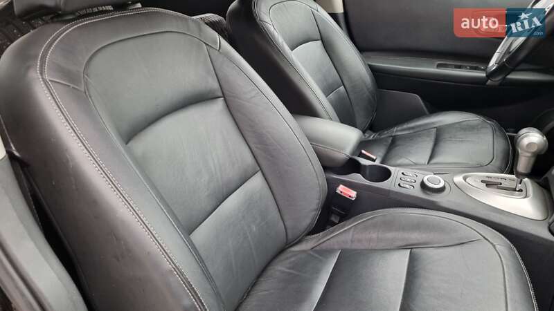 Позашляховик / Кросовер Nissan Qashqai+2 2009 в Полтаві