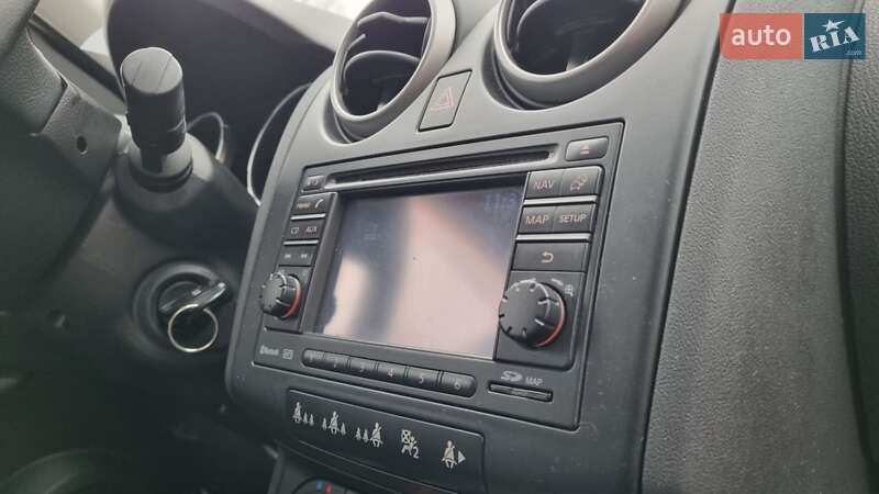 Позашляховик / Кросовер Nissan Qashqai+2 2009 в Полтаві