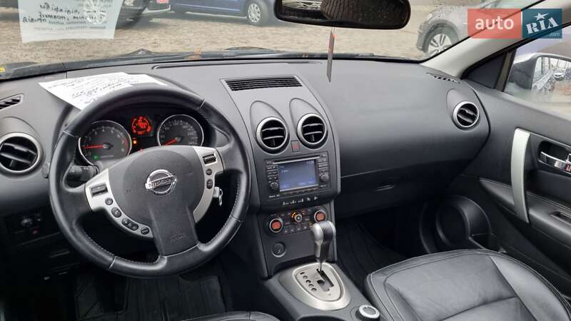 Позашляховик / Кросовер Nissan Qashqai+2 2009 в Полтаві