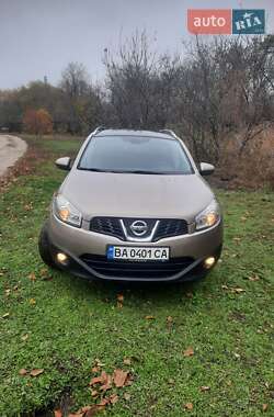 Позашляховик / Кросовер Nissan Qashqai+2 2011 в Кропивницькому
