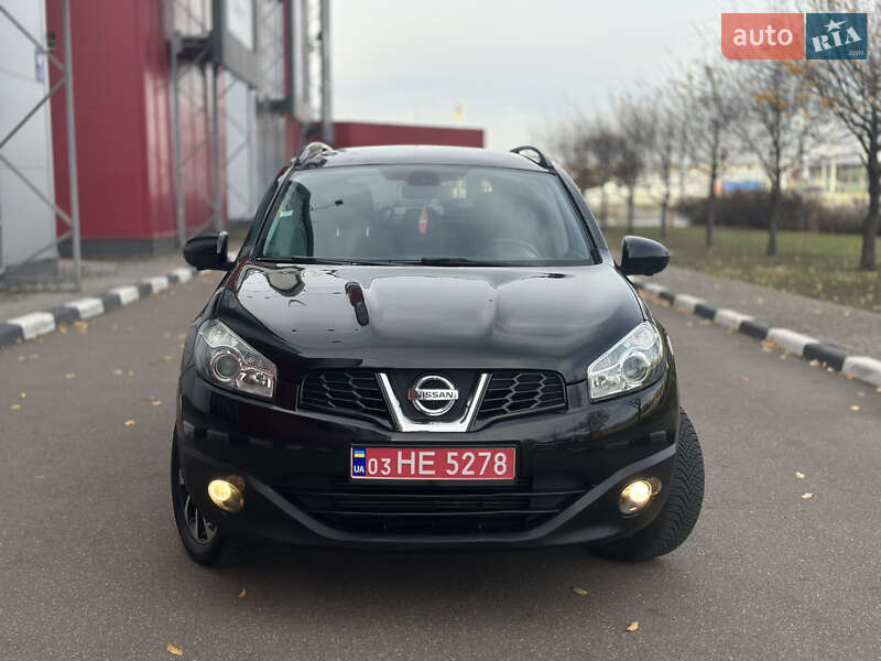 Внедорожник / Кроссовер Nissan Qashqai+2 2013 в Киеве