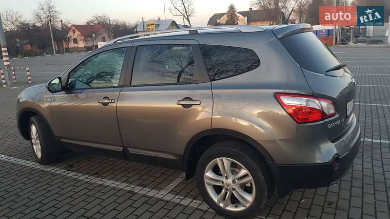 Внедорожник / Кроссовер Nissan Qashqai+2 2011 в Коломые фото 10 Внедорожник / Кроссовер Nissan Qashqai+2 2011 в Коломые