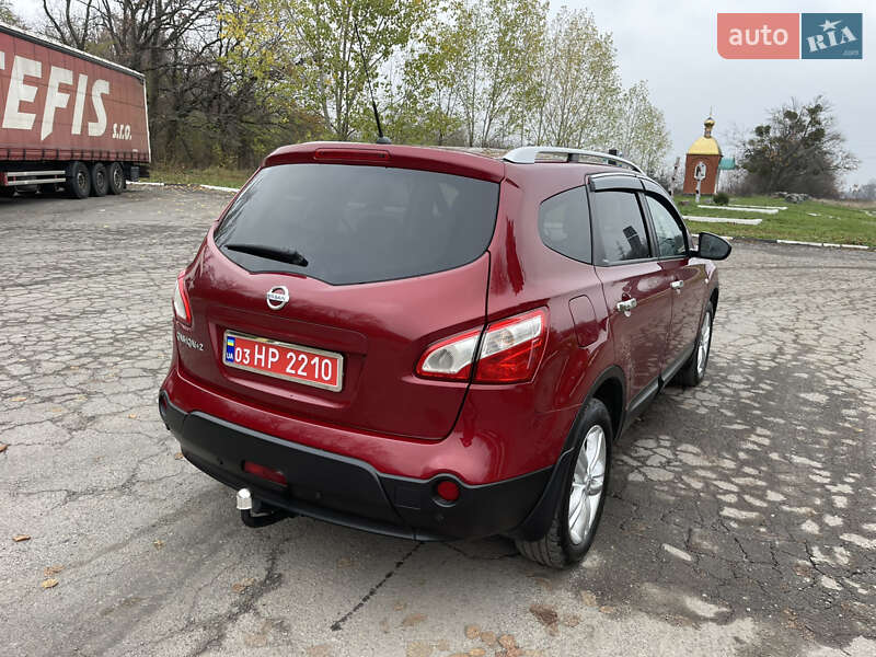 Позашляховик / Кросовер Nissan Qashqai+2 2013 в Новоархангельську фото 7 Позашляховик / Кросовер Nissan Qashqai+2 2013 в Новоархангельську