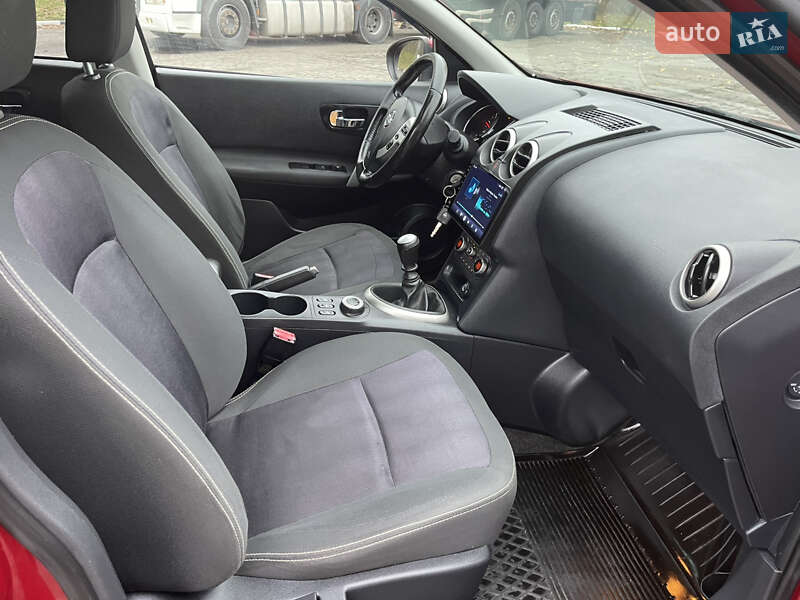 Позашляховик / Кросовер Nissan Qashqai+2 2013 в Новоархангельську фото 14 Позашляховик / Кросовер Nissan Qashqai+2 2013 в Новоархангельську