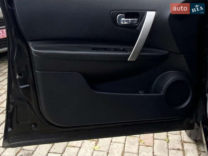 Внедорожник / Кроссовер Nissan Qashqai+2 2010 в Ровно фото 32 Внедорожник / Кроссовер Nissan Qashqai+2 2010 в Ровно