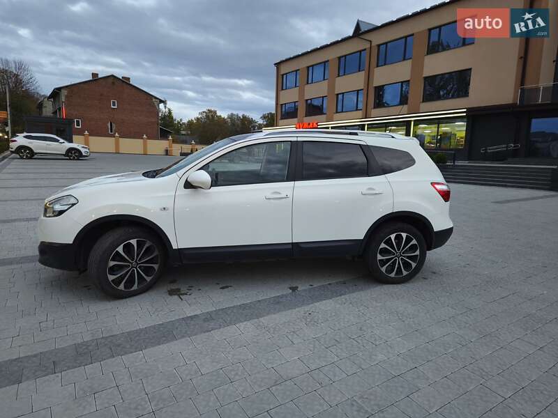 Позашляховик / Кросовер Nissan Qashqai+2 2010 в Львові фото 3 Позашляховик / Кросовер Nissan Qashqai+2 2010 в Львові