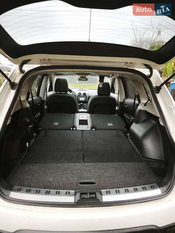 Позашляховик / Кросовер Nissan Qashqai+2 2010 в Львові фото 25 Позашляховик / Кросовер Nissan Qashqai+2 2010 в Львові