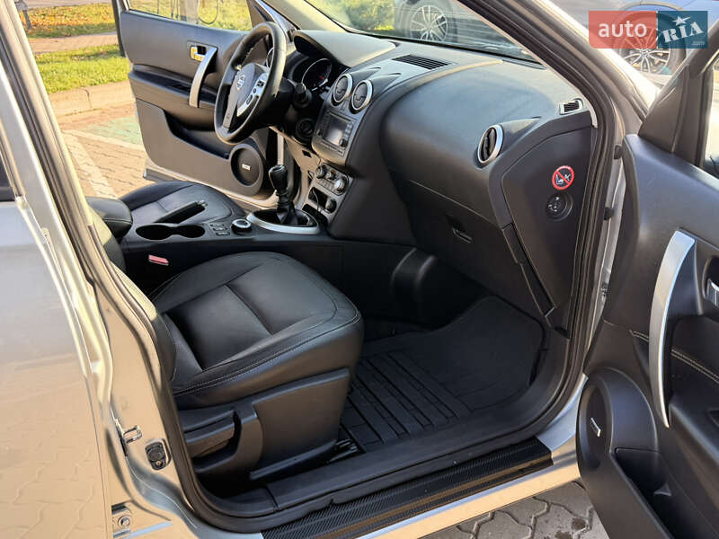 Внедорожник / Кроссовер Nissan Qashqai+2 2011 в Ковеле фото 17 Внедорожник / Кроссовер Nissan Qashqai+2 2011 в Ковеле