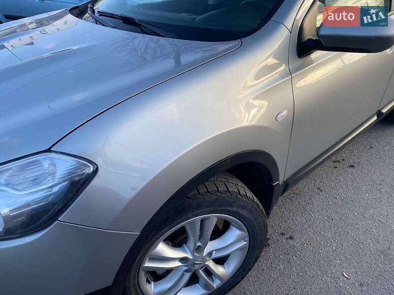 Внедорожник / Кроссовер Nissan Qashqai+2 2011 в Полтаве