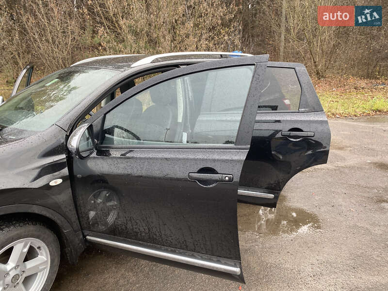 Внедорожник / Кроссовер Nissan Qashqai+2 2011 в Радивилове фото 16 Внедорожник / Кроссовер Nissan Qashqai+2 2011 в Радивилове