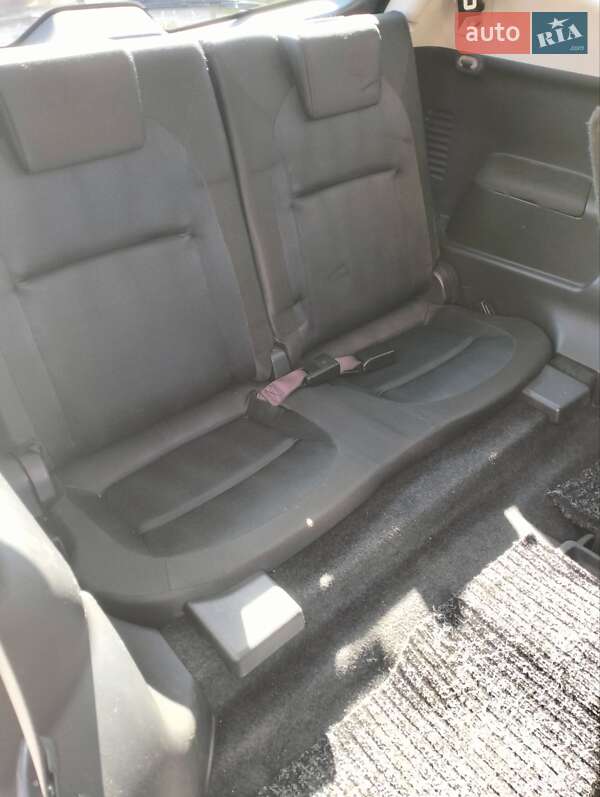 Внедорожник / Кроссовер Nissan Qashqai+2 2010 в Каменском фото 62 Внедорожник / Кроссовер Nissan Qashqai+2 2010 в Каменском