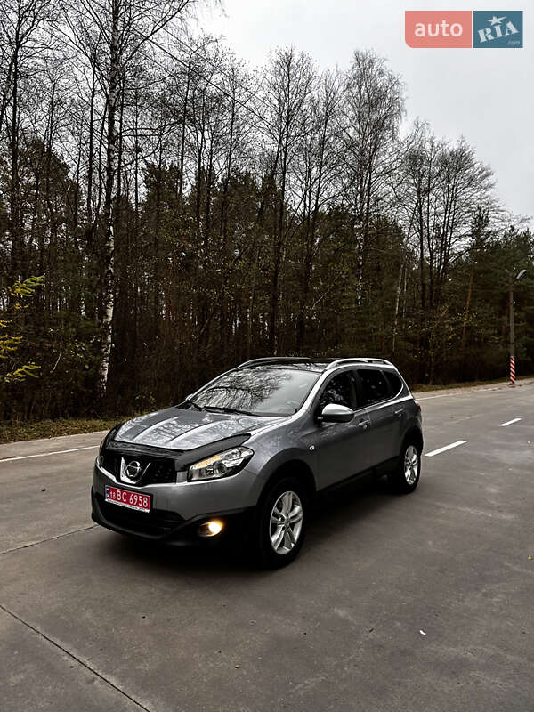 Внедорожник / Кроссовер Nissan Qashqai+2 2010 в Славуте
