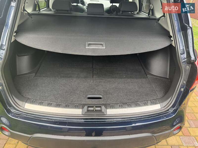 Позашляховик / Кросовер Nissan Qashqai+2 2009 в Бродах фото 15 Позашляховик / Кросовер Nissan Qashqai+2 2009 в Бродах
