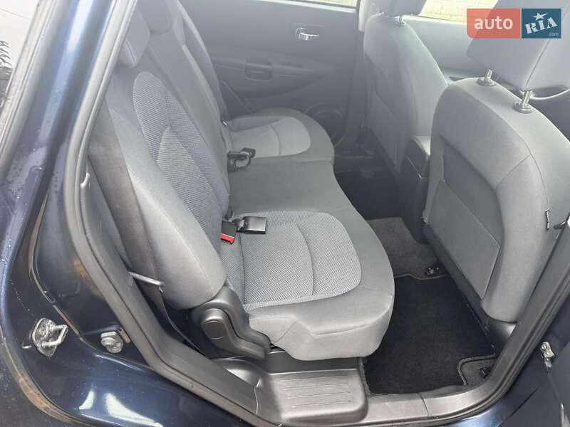 Позашляховик / Кросовер Nissan Qashqai+2 2009 в Бродах фото 20 Позашляховик / Кросовер Nissan Qashqai+2 2009 в Бродах