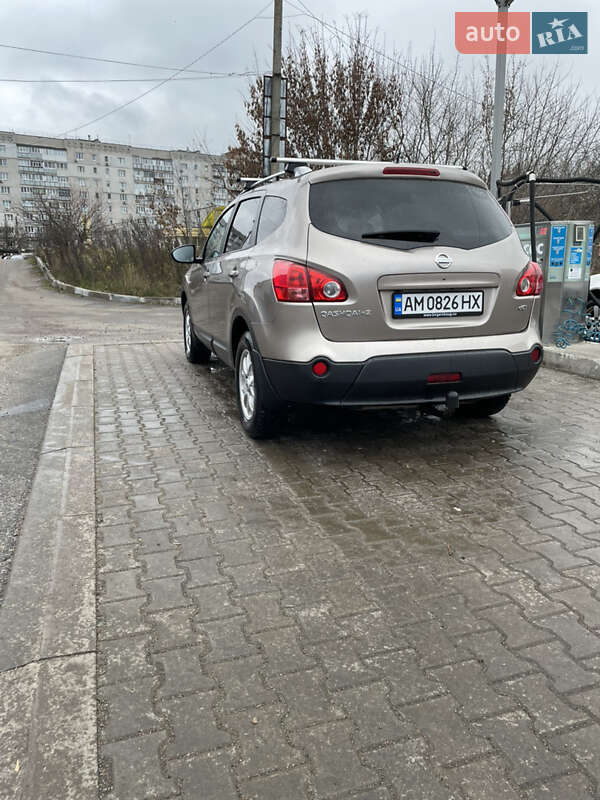 Внедорожник / Кроссовер Nissan Qashqai+2 2009 в Житомире фото 3 Внедорожник / Кроссовер Nissan Qashqai+2 2009 в Житомире