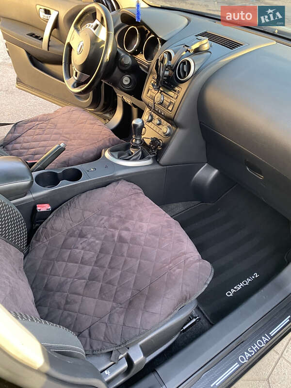 Внедорожник / Кроссовер Nissan Qashqai+2 2009 в Львове фото 4 Внедорожник / Кроссовер Nissan Qashqai+2 2009 в Львове