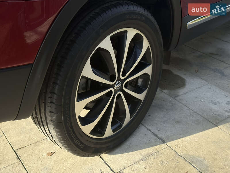 Внедорожник / Кроссовер Nissan Qashqai+2 2011 в Ивано-Франковске