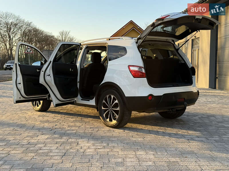 Позашляховик / Кросовер Nissan Qashqai+2 2012 в Коломиї
