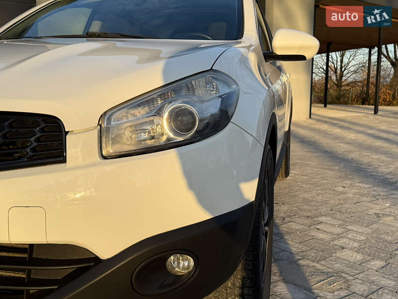 Позашляховик / Кросовер Nissan Qashqai+2 2012 в Коломиї