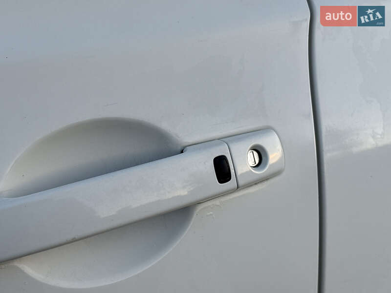 Позашляховик / Кросовер Nissan Qashqai+2 2011 в Сумах