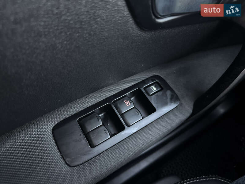 Позашляховик / Кросовер Nissan Qashqai+2 2011 в Сумах