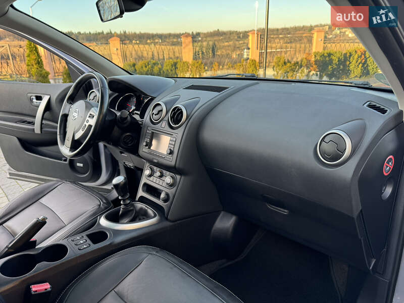 Внедорожник / Кроссовер Nissan Qashqai+2 2013 в Дрогобыче