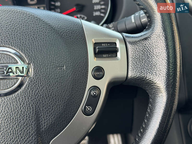 Внедорожник / Кроссовер Nissan Qashqai+2 2013 в Дрогобыче