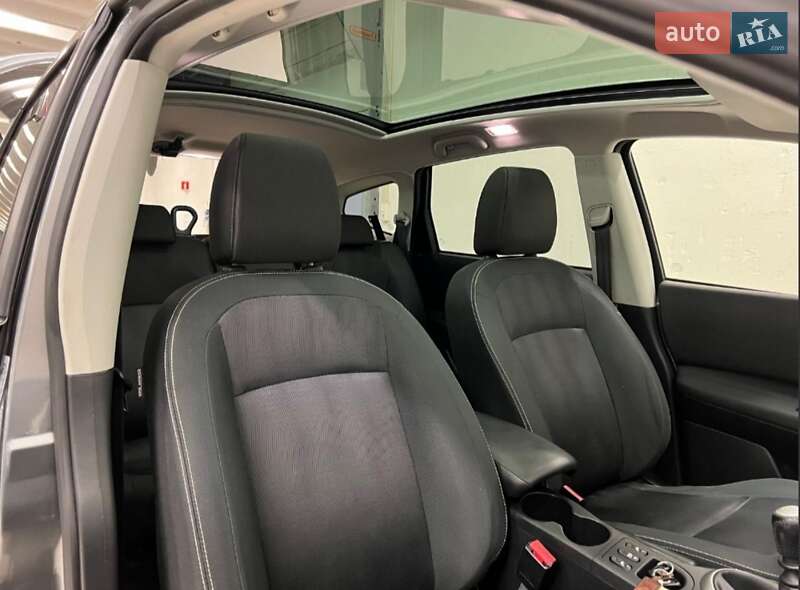 Внедорожник / Кроссовер Nissan Qashqai+2 2012 в Староконстантинове