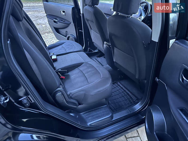 Внедорожник / Кроссовер Nissan Qashqai+2 2010 в Ивано-Франковске