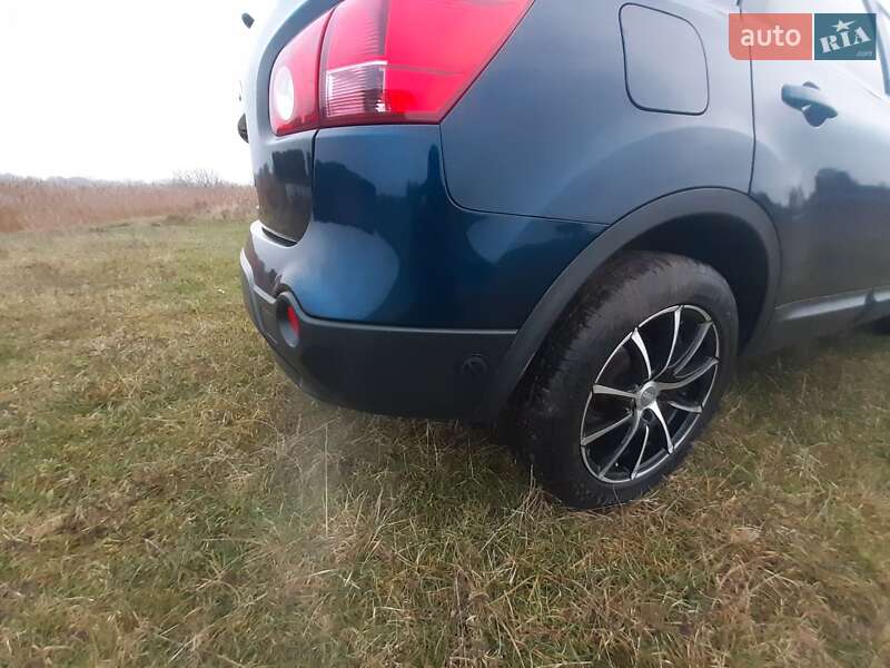 Внедорожник / Кроссовер Nissan Qashqai+2 2009 в Виннице