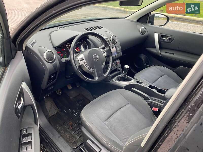 Внедорожник / Кроссовер Nissan Qashqai+2 2010 в Звягеле фото 12 Внедорожник / Кроссовер Nissan Qashqai+2 2010 в Звягеле