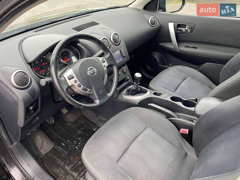 Внедорожник / Кроссовер Nissan Qashqai+2 2010 в Звягеле фото 13 Внедорожник / Кроссовер Nissan Qashqai+2 2010 в Звягеле