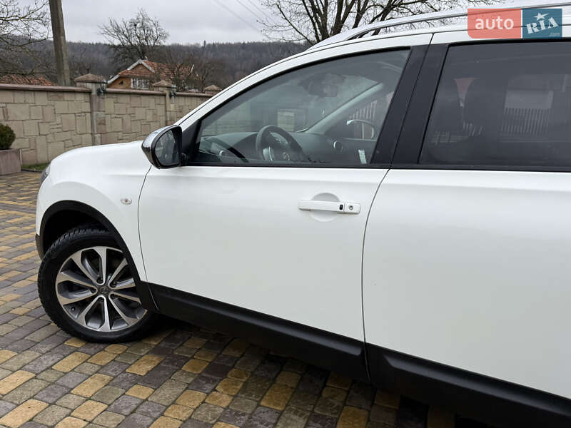 Внедорожник / Кроссовер Nissan Qashqai+2 2013 в Коломые