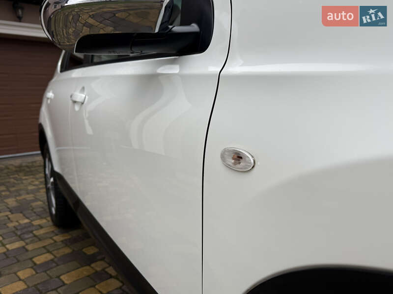 Внедорожник / Кроссовер Nissan Qashqai+2 2013 в Коломые