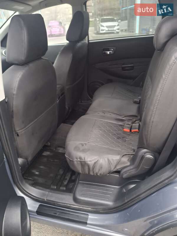 Позашляховик / Кросовер Nissan Qashqai+2 2010 в Дніпрі