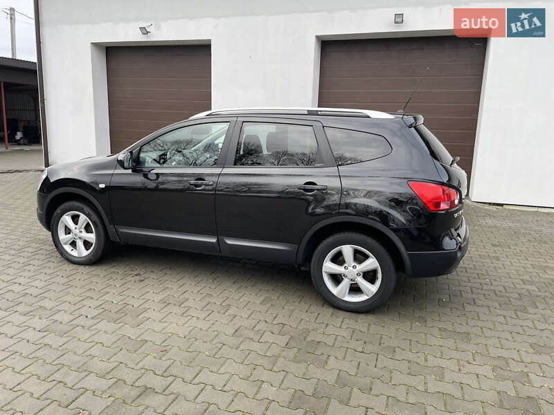 Внедорожник / Кроссовер Nissan Qashqai+2 2009 в Ровно