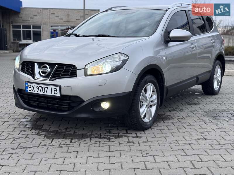 Позашляховик / Кросовер Nissan Qashqai+2 2011 в Хмельницькому