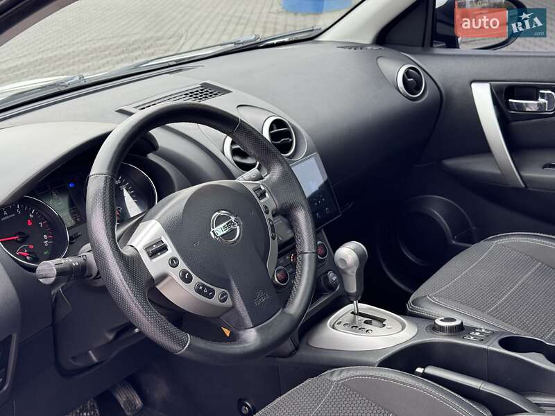 Позашляховик / Кросовер Nissan Qashqai+2 2011 в Хмельницькому